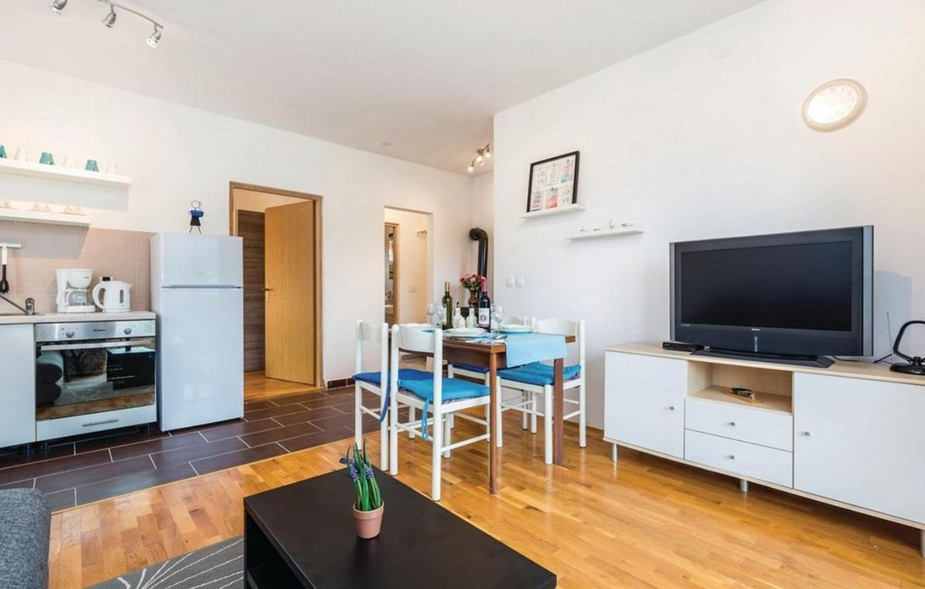 Apartments For Families With Children Jasenak, Karlovac - 17501 الغرفة الصورة